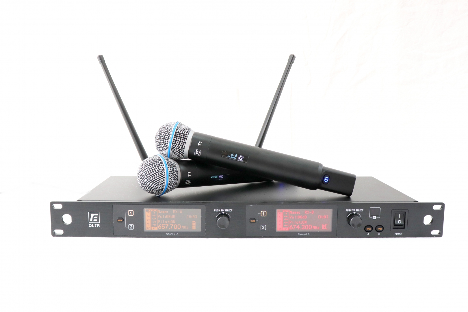 RFIntell QL7R/T1-A 651,800-683,400 МГц 2-канальная радиосистема с 2-мя ручными микрофонами в Прокопьевске